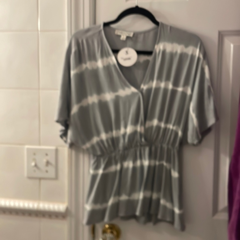 drop down flowy top